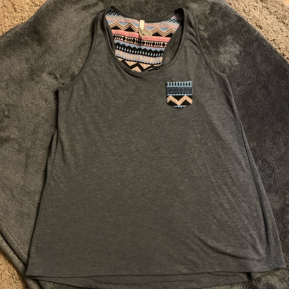 Grey & southwestern print flowy tank